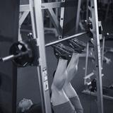 Hip Thrust an der Multipresse